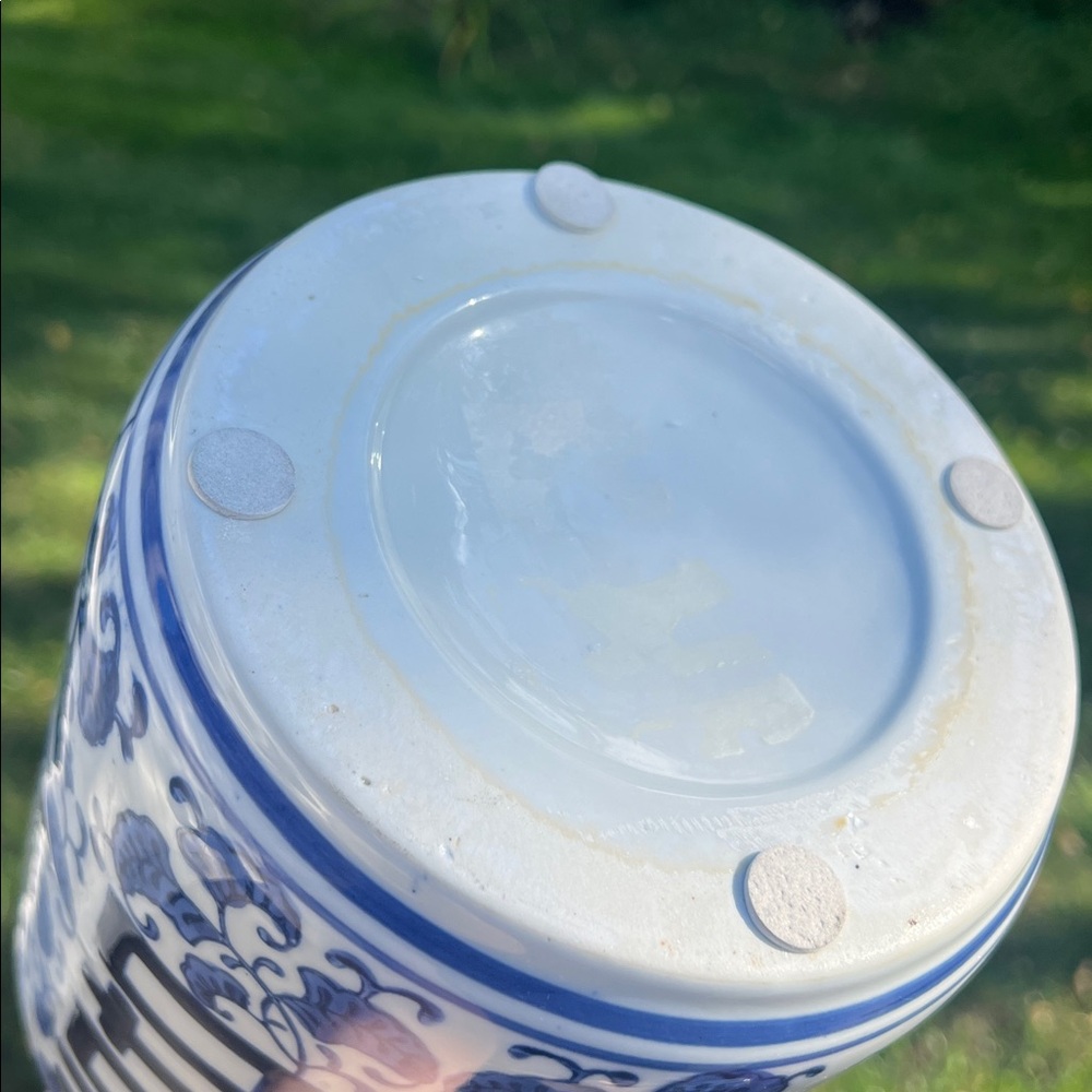 Large Vintage Blue & White Chinoiserie Double Happiness Tea Ginger Jar w/ Lid - Picture 9 of 10